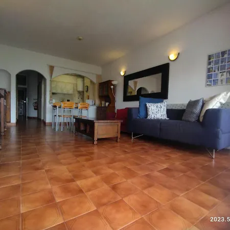 Marisol Flat With Balcony Center *