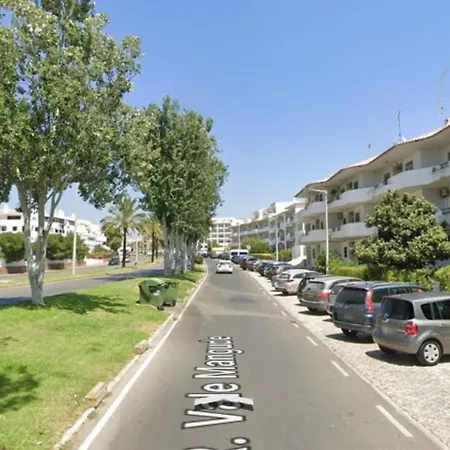 Marisol Flat With Balcony Center * Albufeira